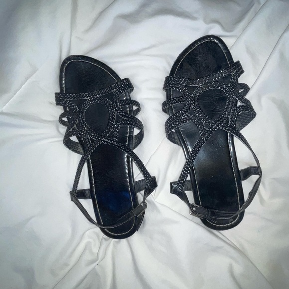 Back sandals Women’s size 8.5 - Picture 2 of 2